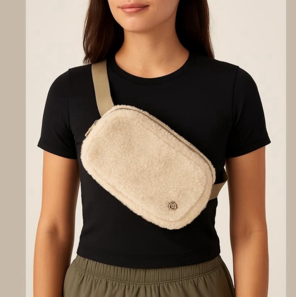 Lululemon Athletica "Everywhere Belt Bag-Fleece/Sherpa" Crossbody Bag , #LU9B18S